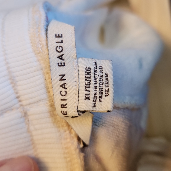 AE Christmas joggers - Picture 4 of 8